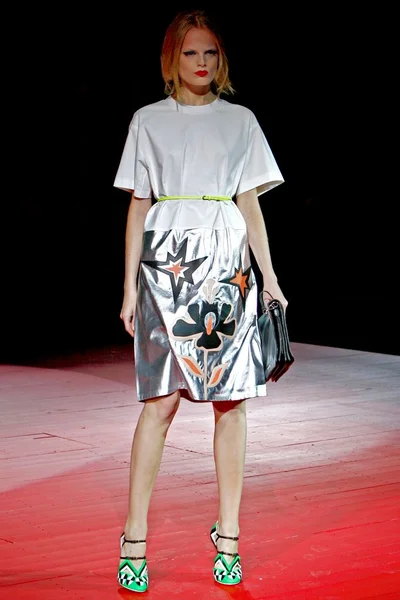 Look 22
